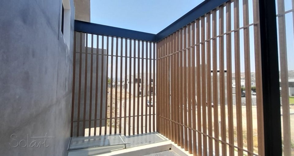 Vigas para exterior en fachada residencial - Solart