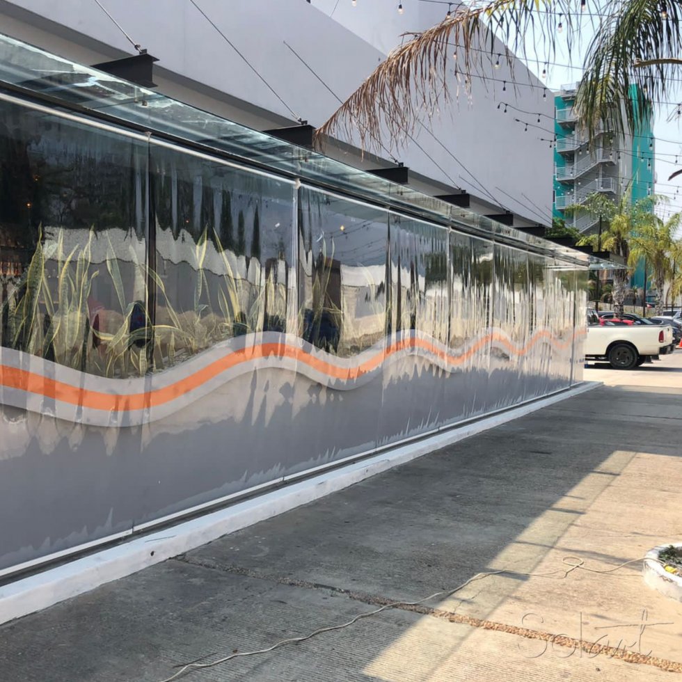 Toldo Vertical con Vinyl Cystal transparente 